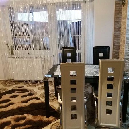 Appartement Privat U Damiana à Veľký Slavkov Extérieur photo